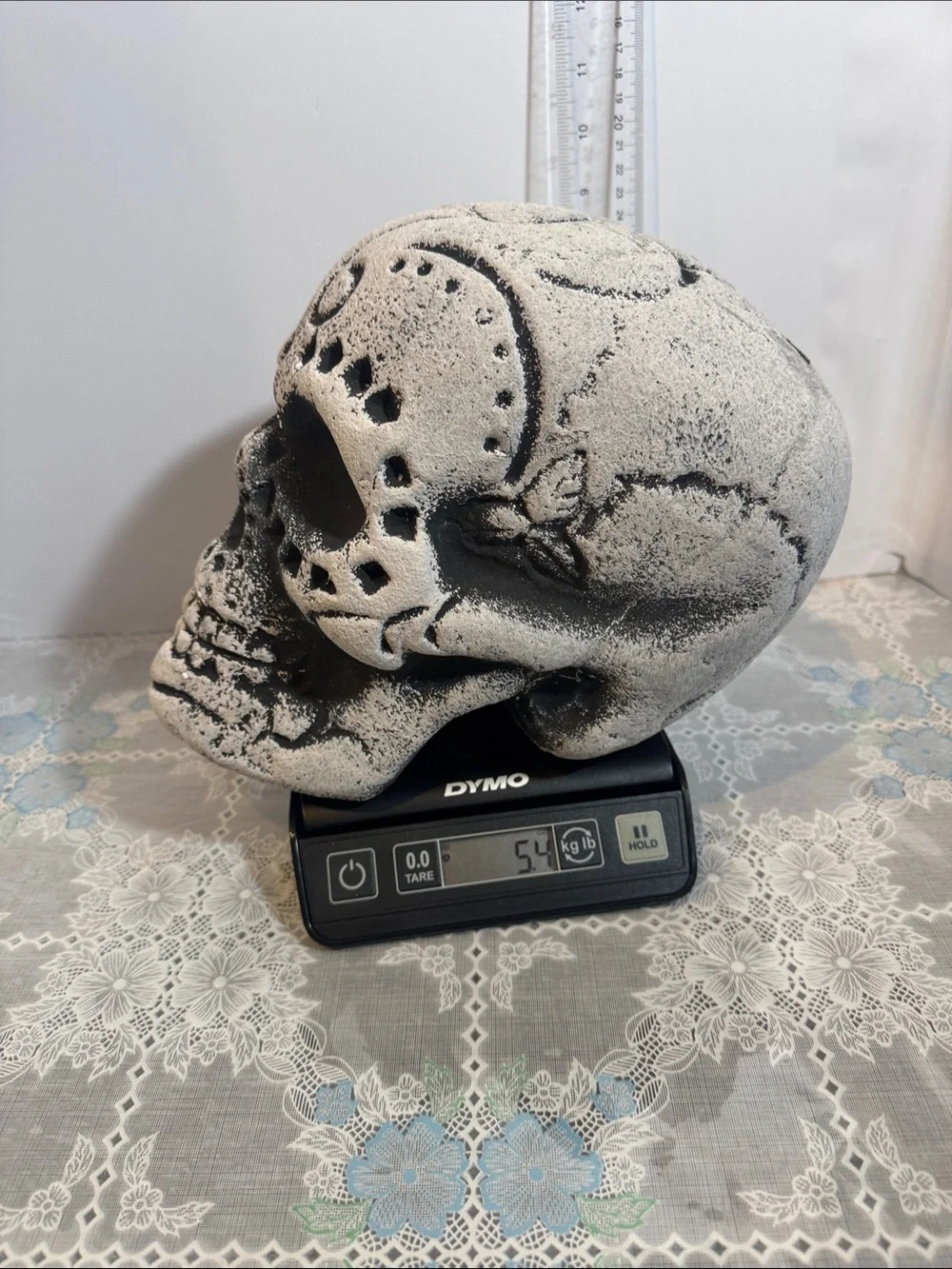 World market 7.5” foam skull Halloween decoration gray and black